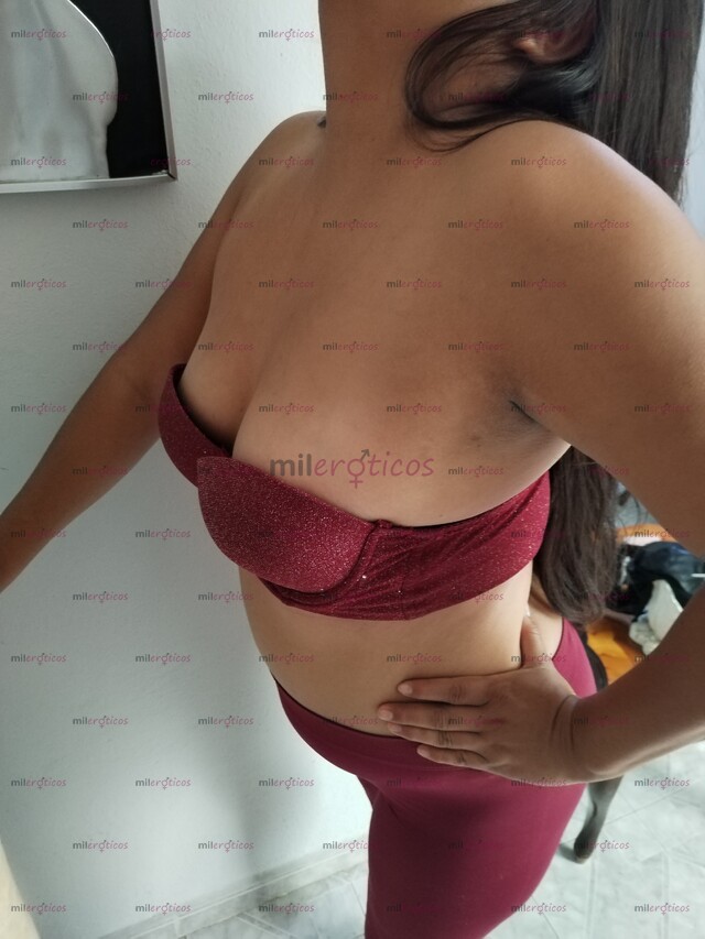 FOTOS DE MIS SENOS NO SON ENORMES PERO.AHHH COMO ENTRETIENEN BEBÉ