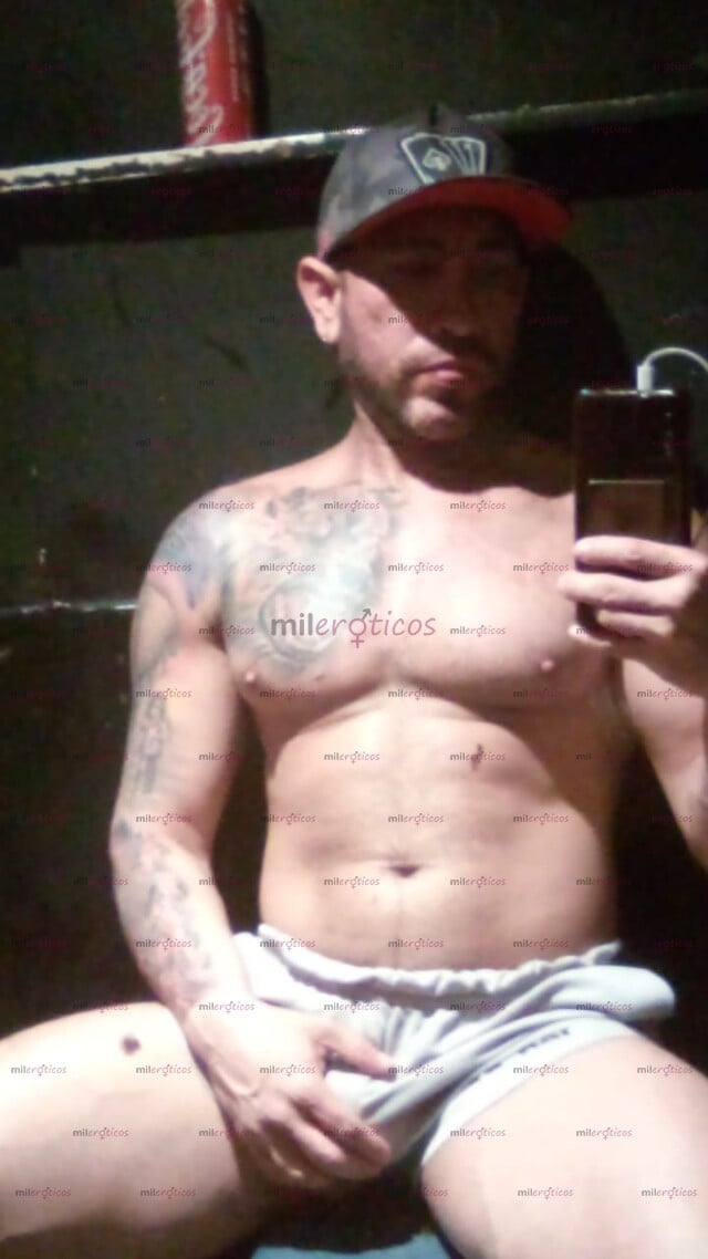 FOTOS DE VENEZOLANO STRIPPER, MASAJISTA,SERVICIOS SOLO PARA PAREJAS Y MUJERES