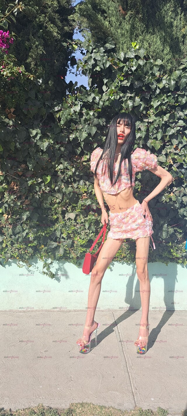 FOTOS DE SOY UNA CHICA JOVEN LLENA DE PLACER Y COMPLACIENTE, LAS 24 HORAS DEL DÍA.