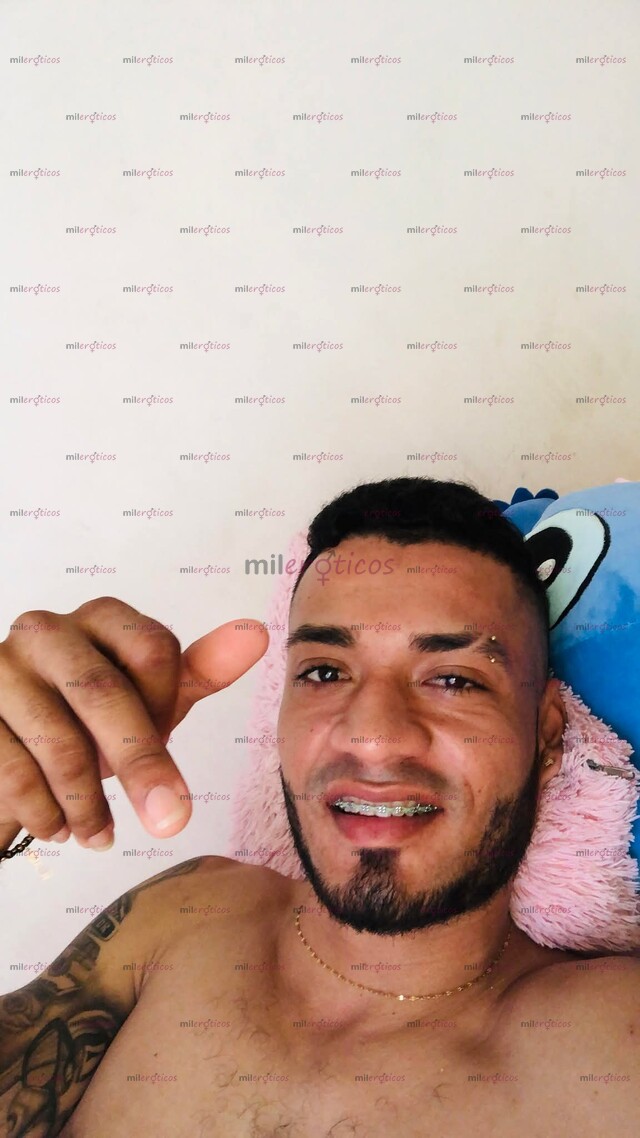 FOTOS DE HOLA SOY ANDRÉS UN CHICO MUY COMPLACIENTE