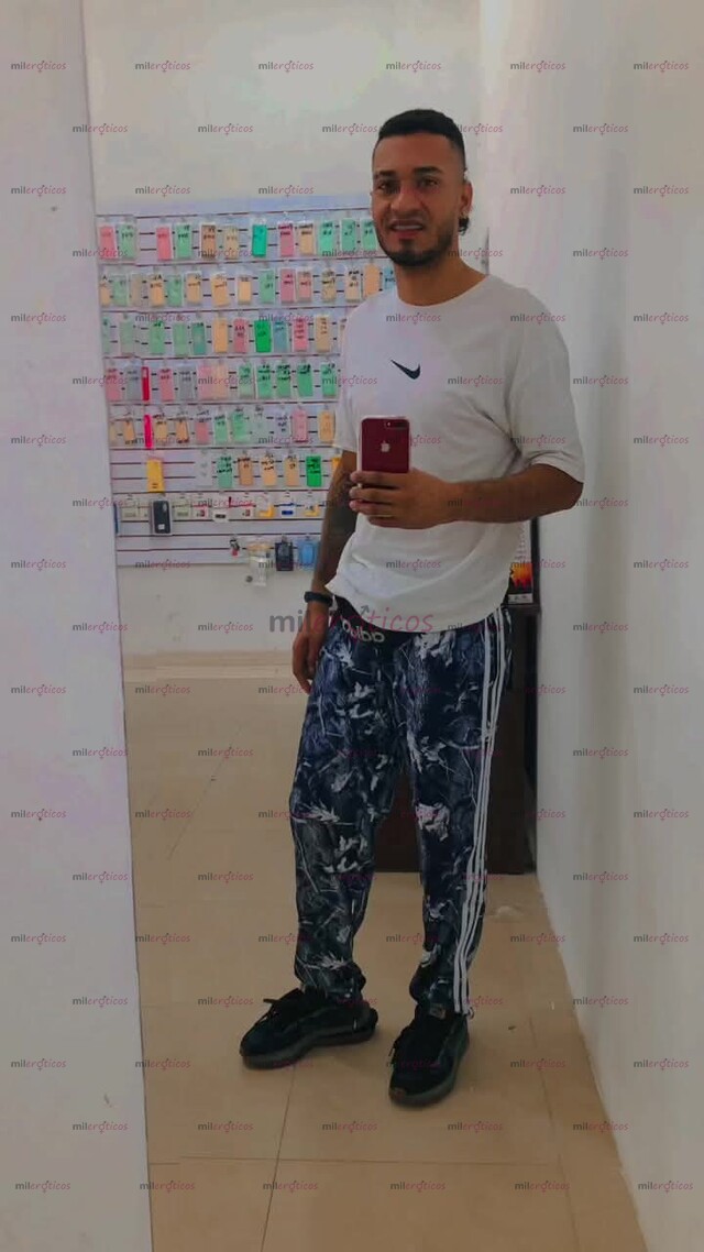 FOTOS DE HOLA SOY ANDRÉS UN CHICO MUY COMPLACIENTE