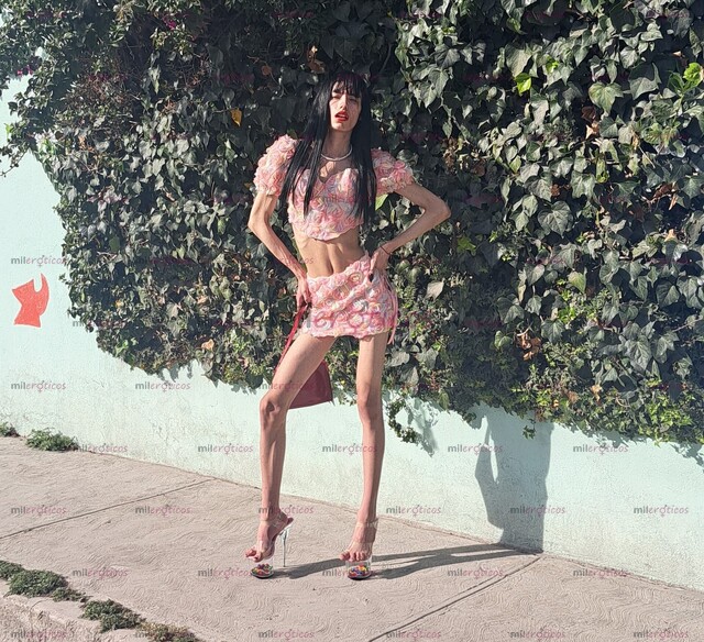 FOTOS DE NIÑA DE 20 AÑOS DE EDAD. CONTENIDO DIGITAL Y VIRTUAL SUPER ERÓTICO PAPI.