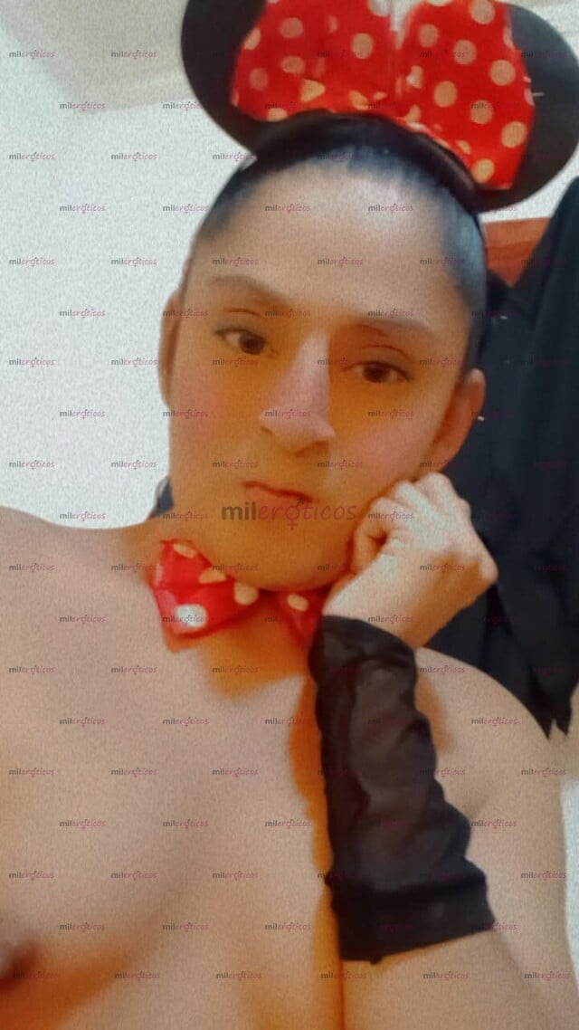 FOTOS DE FLACA ADICTA AL SEXO NINFÓMANA !! TRAGANDO LECHE SOY LA MEJOR
