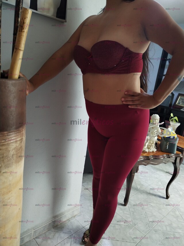 FOTOS DE SOY LA MÁS CACHONDA, MIS SÁBANAS NO TIENEN MEMORIA, TE ESPERO, SOY SARAHI