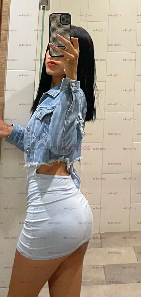 FOTOS DE MICHELLE HERMOSA MUÑEQUITA DE 19 AÑOS CORTA TEMPORADA APROVECHA
