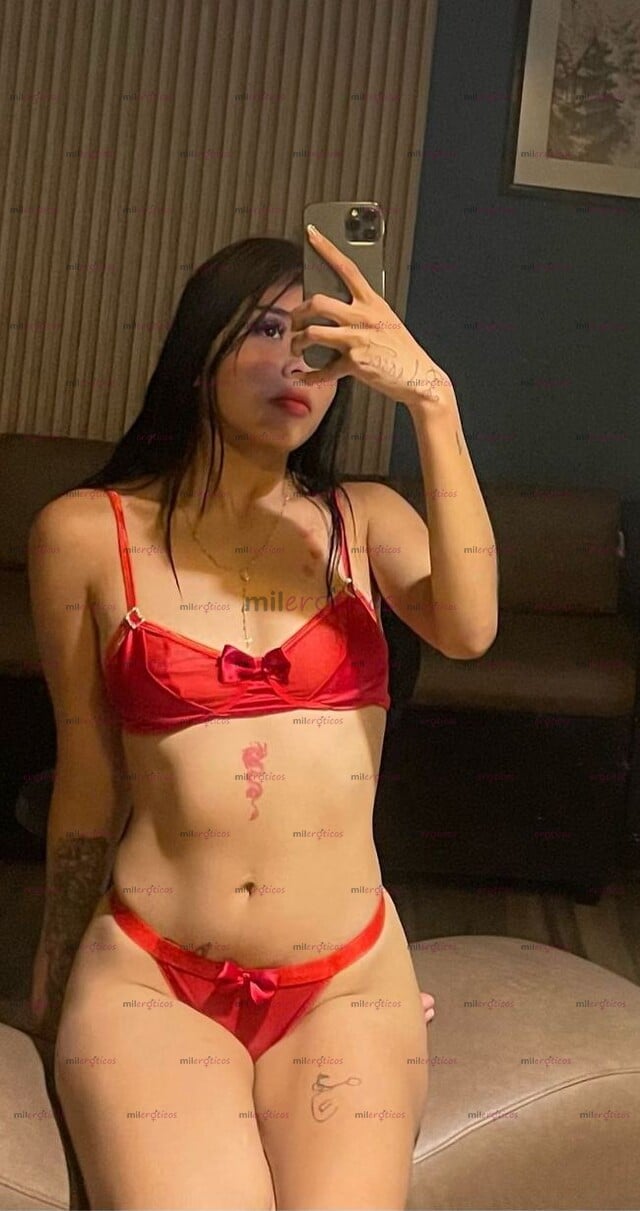 FOTOS DE MICHELLE HERMOSA MUÑEQUITA DE 19 AÑOS CORTA TEMPORADA APROVECHA