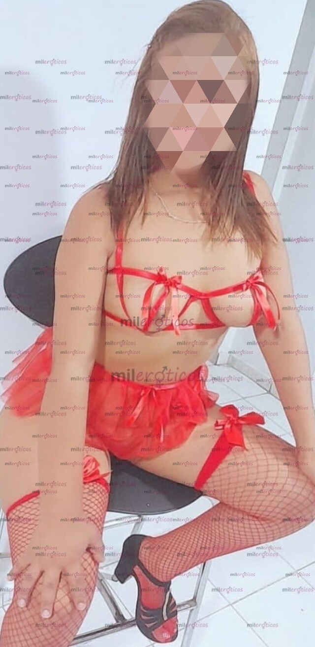 FOTOS DE HERMOSA CHICA MUY SEXUAL CON EL MEJOR ORAL GARGANTA PROFUNDA