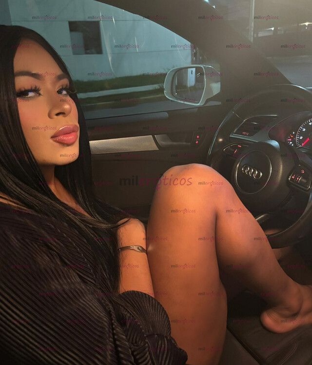 FOTOS DE ¡LA NUEVA NENA QUE TODOS QUIEREN PROBAR! CHAPARRITA NALGONA Y BIEN DOTADA.