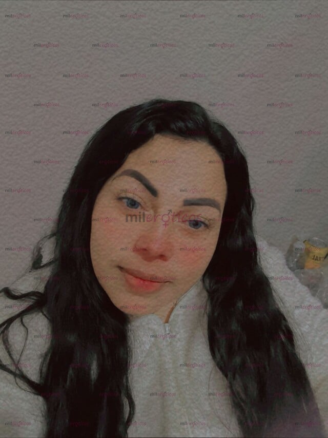 FOTOS DE FULL MAMADORA CON GANAS DÉ CHUPAR TU VERGA HASTA EL FONDO BIEN ENSALIVADO
