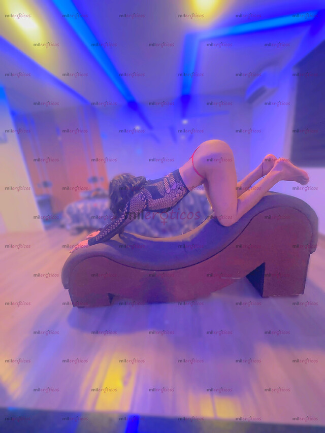 FOTOS DE PUTITA Y CALIENTE PREMIUM TRATO VIP LLÁMAME