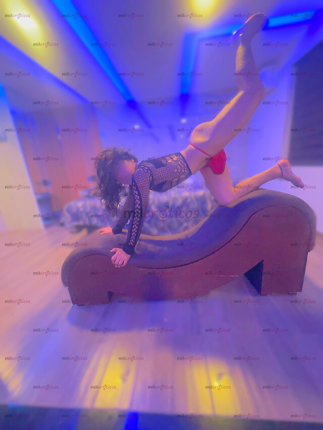 FOTOS DE PUTITA Y CALIENTE PREMIUM TRATO VIP LLÁMAME