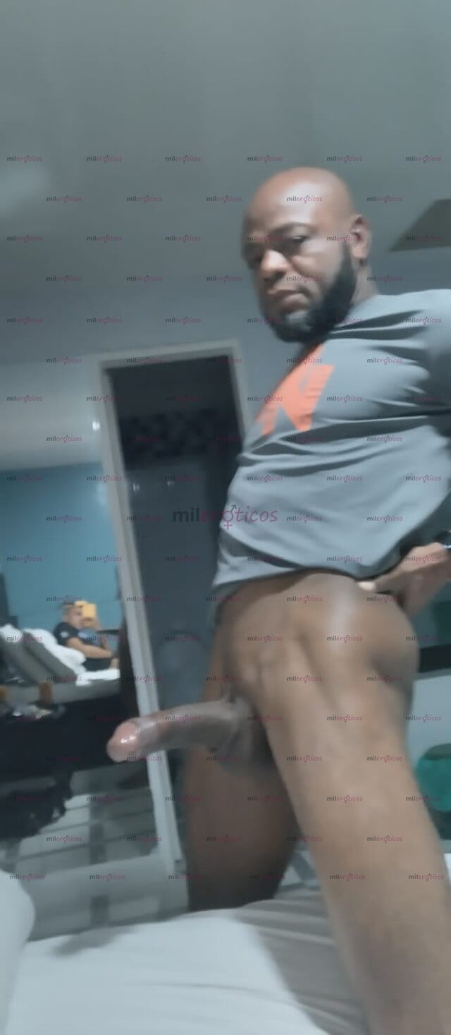FOTOS DE NEGRO VERGON RROMPE CULOS PRUEBA LA DIFERENCIA Y PLACER CON UN VERGON ACTIVO