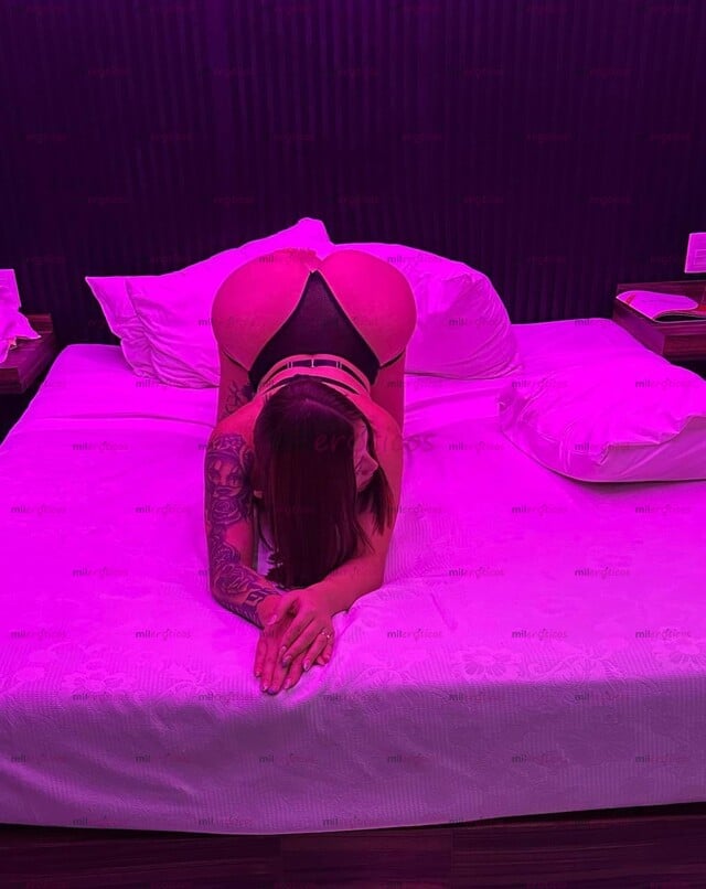 FOTOS DE SAMY JOVENCITA,LINDA,CUERPO NATURAL, CALIENTE INICIANDO ME TENGO 18 AÑOS NUEVA