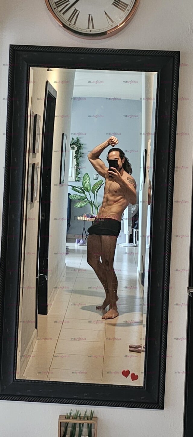 FOTOS DE BRASILEÑO , DEPORTISTA, PLACENTERO, BUENA ONDA, ALEGRE Y DIVERTIDO 4464064501