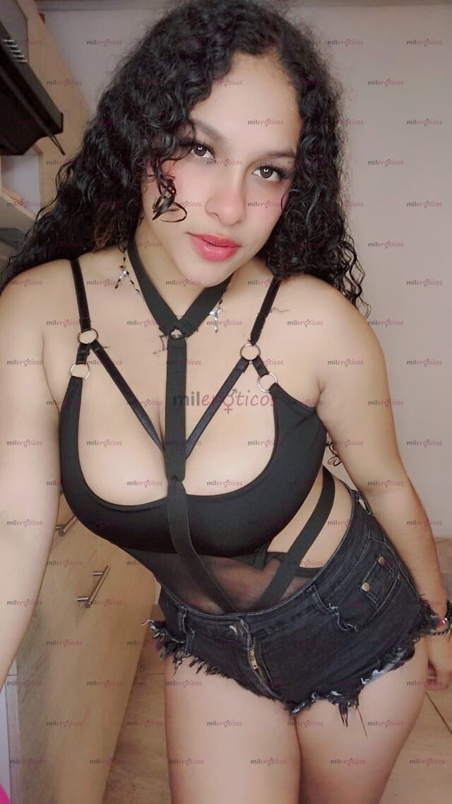 FOTOS DE TU COLAGENO, ESTRECHITA BIEN PUTICA PARA TI BB RECIÉN LLEGADA 505050$