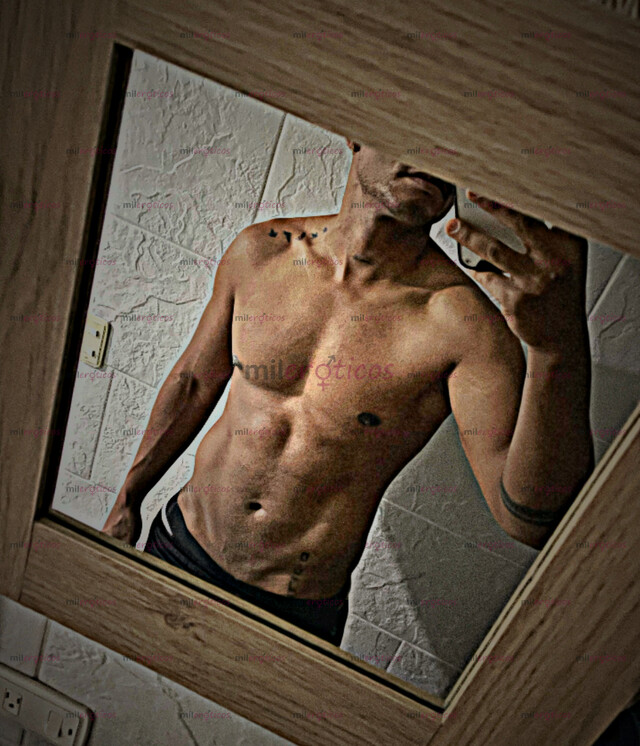 FOTOS DE MASAJISTA PROFESIONAL AL ALCANCE DE TUS MANOS