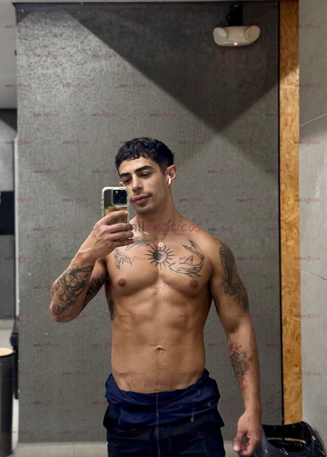 FOTOS DE JOVEN COLOMBIANO SERIO DE GYM VERS ACT, COMPLACIENTE VERGON EN CDMX