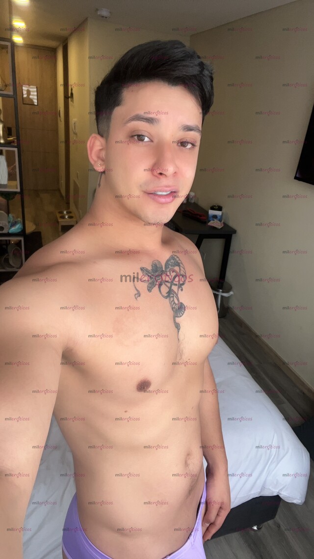 FOTOS DE MASAJISTA CHILENO DE PASO POR LA CIUDAD 22CM!!! DEPA O DOMICILIO POR LA ZONA T