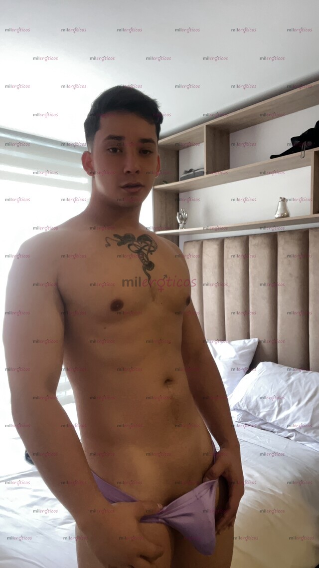 FOTOS DE MASAJISTA CHILENO DE PASO POR LA CIUDAD 22CM!!! DEPA O DOMICILIO POR LA ZONA T