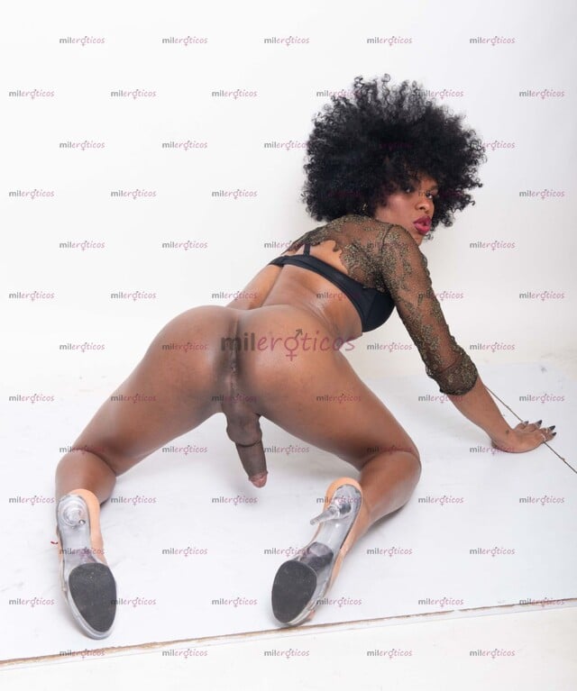 FOTOS DE NEGRA CALIENTE DOTADA Y EXÓTICA ÚNICO DÍA EN TÚ CIUDAD