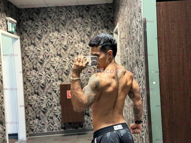 FOTOS DE JOVEN COLOMBIANO SERIO DE GYM VERS ACT, COMPLACIENTE VERGON EN CDMX