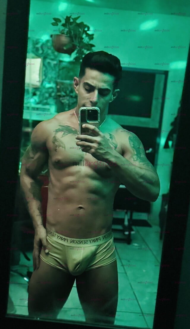 FOTOS DE JOVEN COLOMBIANO SERIO DE GYM VERS ACT, COMPLACIENTE VERGON EN CDMX