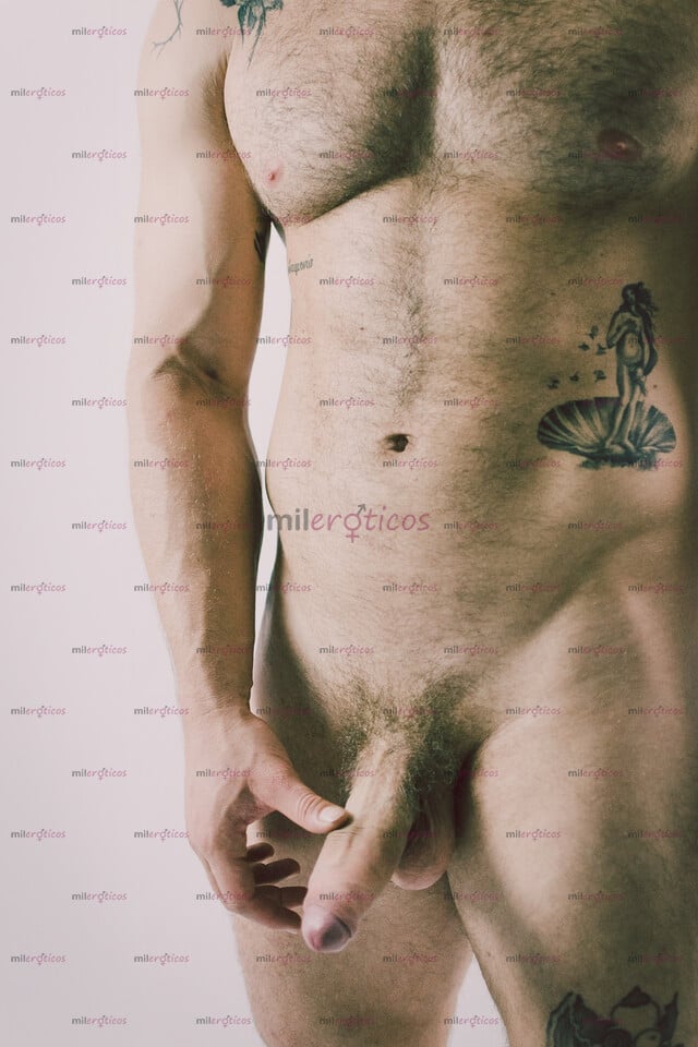 FOTOS DE ERIK. SEXY ATLÉTICO Y MUY GUAPO. LO MEJOR QUE HAY