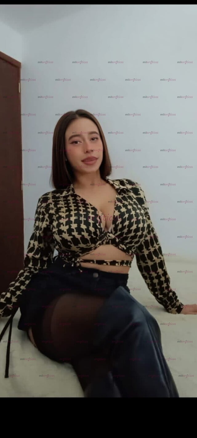 FOTOS DE HOLA CARIÑO MI NOMBRE ES REBECA TENGO 18 AÑOS 5661170435