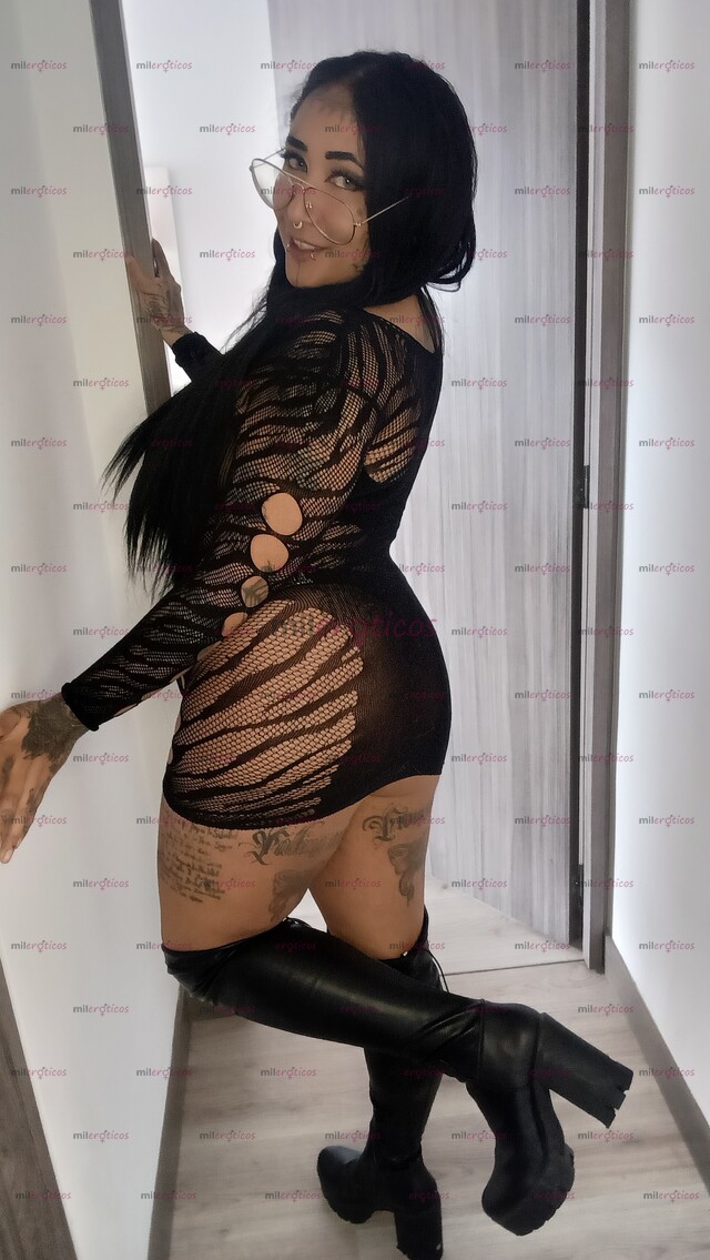 FOTOS DE TATUADA TRAVIESA CALIENTE TETONA 28 AÑOS