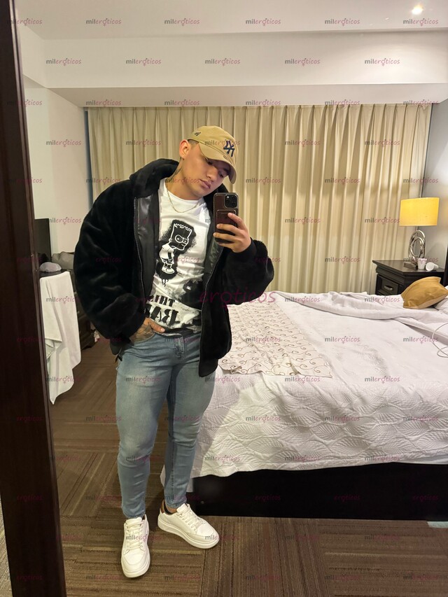 FOTOS DE POCOS DIAS! .!JOVEN HETERO COLOMBIANO GUAPO MAMADO 20CM PARA QUE BRINQUES.!!