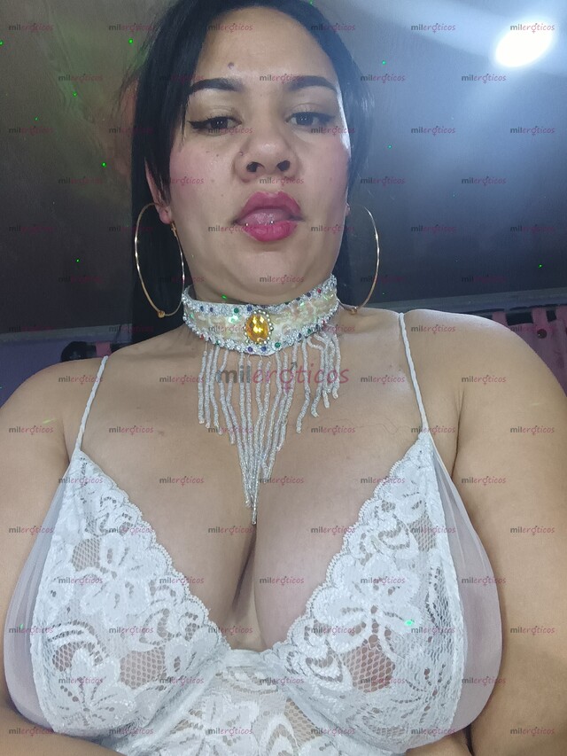 FOTOS DE HOLA SOY FRANCESCA MUY ARRECHA CON UNOS SENOS BELLOS