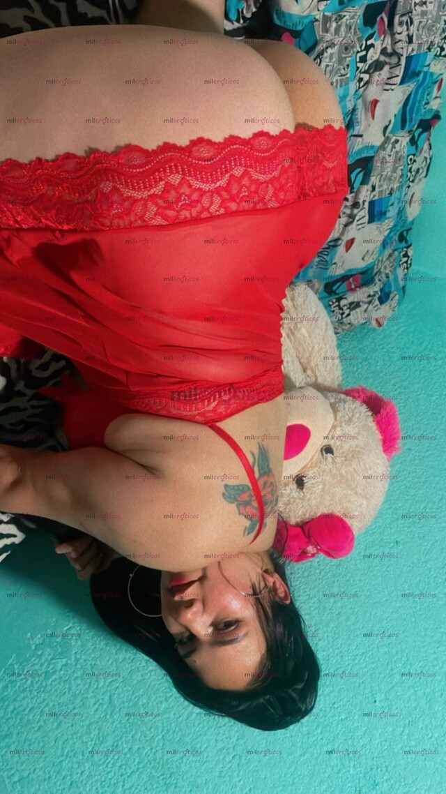 FOTOS DE HOLA SOY FRANCESCA MUY ARRECHA CON UNOS SENOS BELLOS