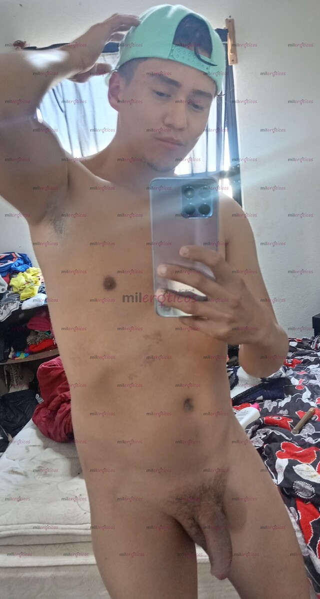 FOTOS DE CHICO INTER CON LUGAR POR POCOS DIAS BUENA VERGA Y BUEN CULO