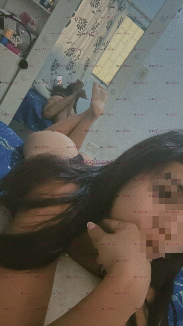 FOTOS DE JOVEN CHICA PIEL CANELA ESTUDIANTE DE PASO POR TU CIUDAD