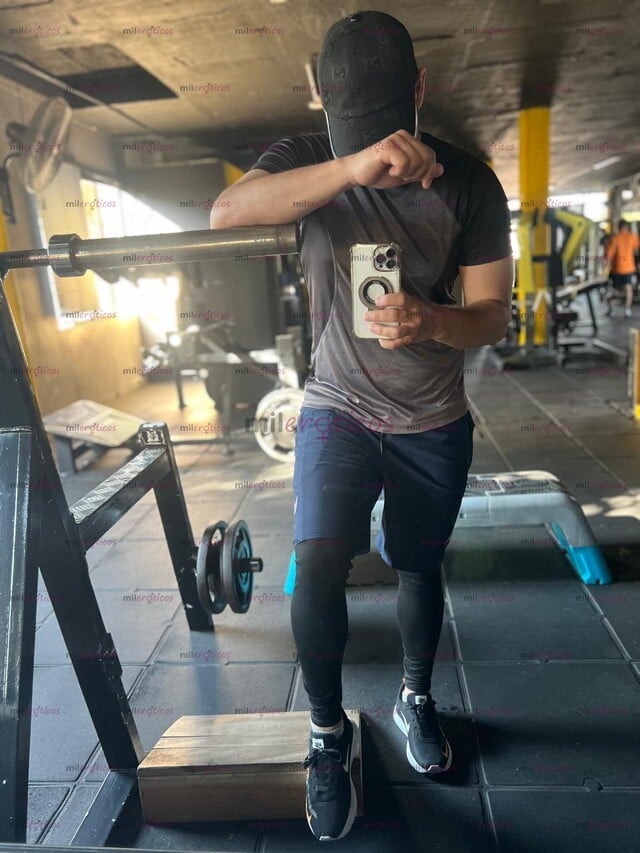 FOTOS DE TU CABALLERO DE CONFIANZA, SOY TU CÓMPLICE EMOCIONAL, MENTAL Y SEXUAL