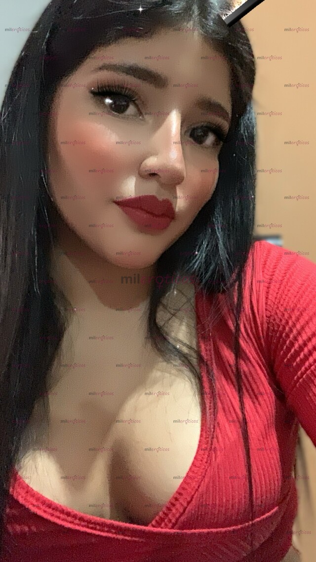 FOTOS DE UNA NENA LINDA DE 22 AÑITOS CON GANAS DE CUMPLIRTE TODOS TUS DESEOS SEXUALES