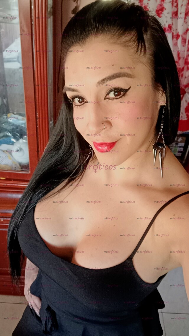 FOTOS DE CALIENTE PELINEGRA LISTA PARA COMPLACERTE, SOLO LLÁMAME Y NO TE ARREPENTIRÁS