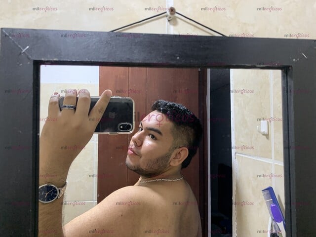 FOTOS DE SEXO, SUDOR, Y LO QUE QUIE QUIERA JUGAR. ME LLAMO CARLOS Y ESTOY DISPUESTO