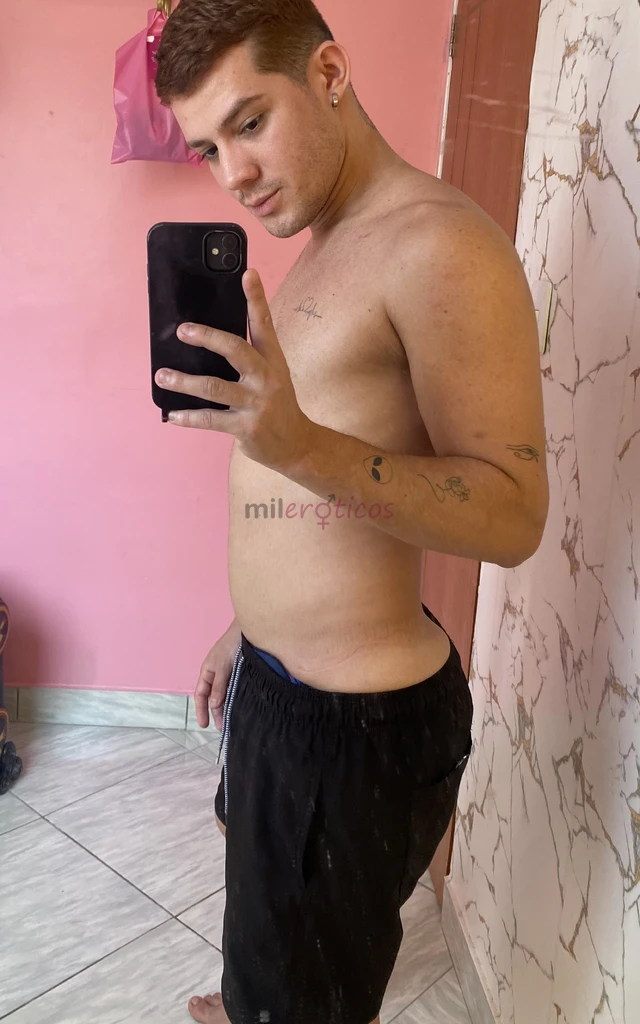 Ola meus queridos muitissimo prazer sou o junior lima sou um garoto branquinho e gostoso amp estou aqui para te proporcionar um atendimento excelente...