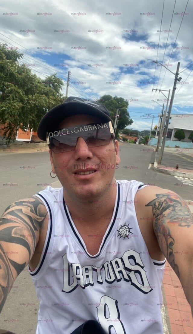 FOTOS DE MI NOMBRE ES MARLON, ACEPTO SALIDAS A DONDE SEA