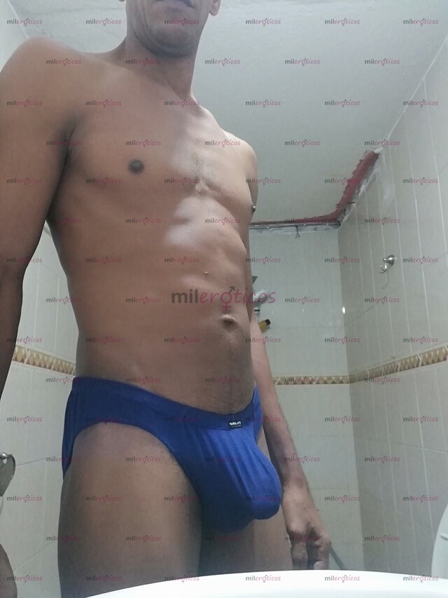 FOTOS DE VENEZOLANO CALIENTE Y VERGON DISPONIBLE PARA COMPLACERTE