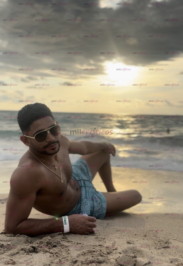 FOTOS DE JOVEN, VENEZOLANO 24 AÑOS DOTADO, VARONIL, DIVERTIDO CON LUGAR