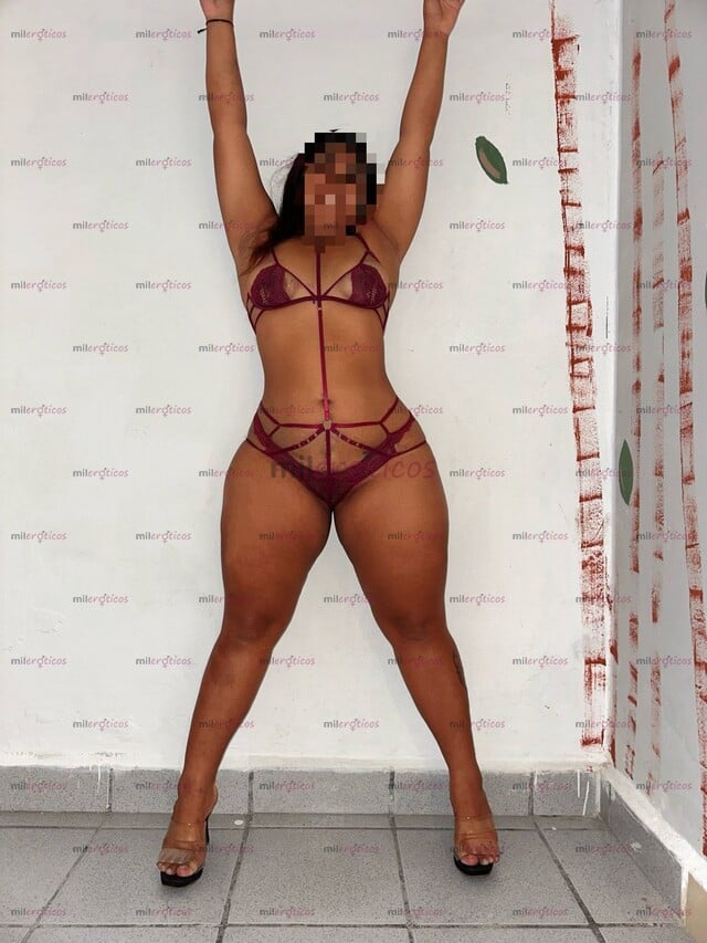 FOTOS DE !!TU MORENA CULONA!!! DISPUESTA A MAMARTELA RICO Y HACERTE GOZAR !!!