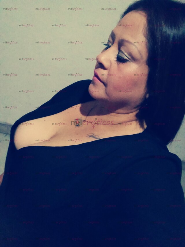 FOTOS DE MADURITA CALIENTE DISPUESTA A COMPLACER TUS NECESIDADES