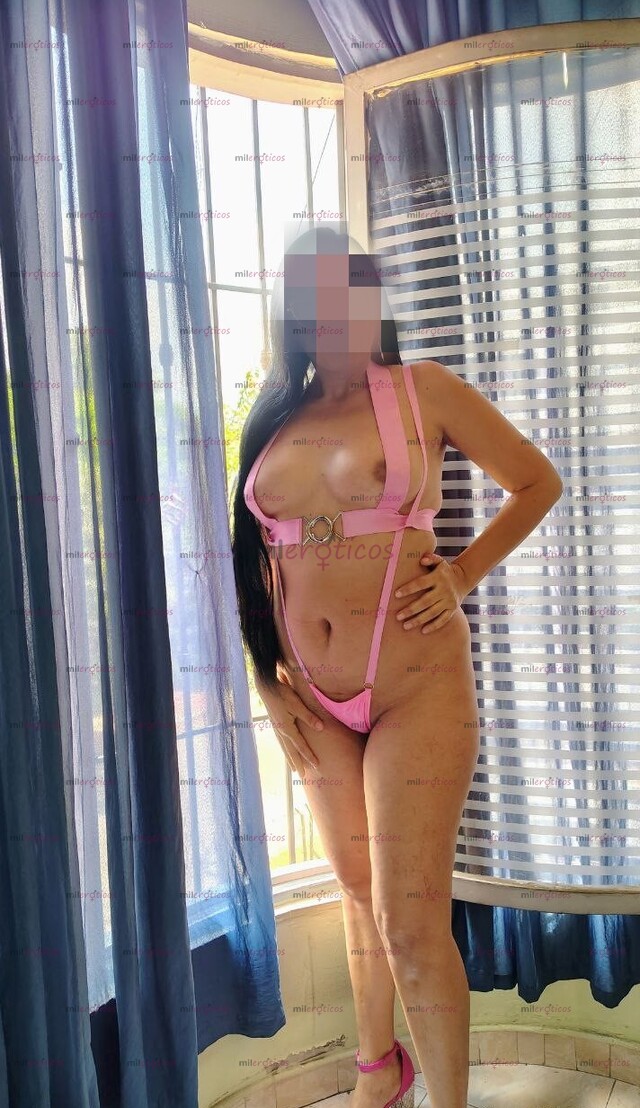 FOTOS DE BEBE QUIERES QUE TE HAGA UNA BUENA MAMADA EN UN MASAJE RELAJANTE