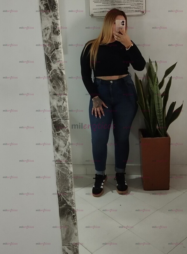 FOTOS DE ANDREA MONA PAISA , COMPLACIENTE DISPONIBLE A DARTE UN BUEN SERVICIO