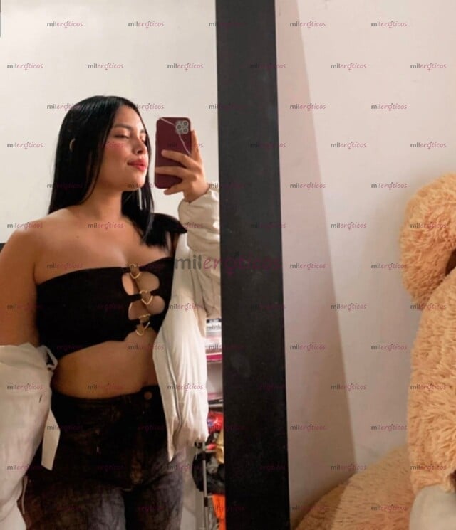 FOTOS DE ESTOY MOJADITA CON MI VAGINA BIEN APRETADITA ESPERANDO TU VERGA
