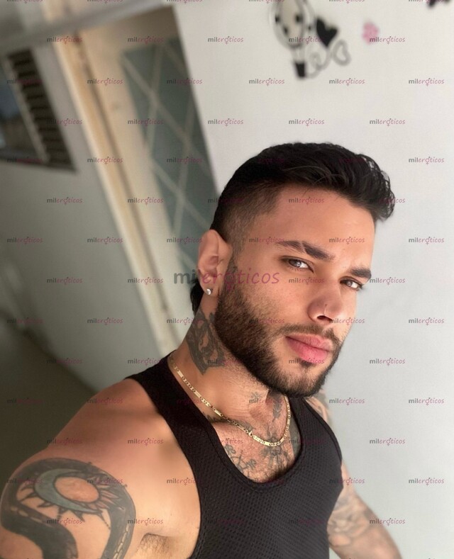 FOTOS DE MAN ALTO TATUADO FULL COMPLACIENTE Y AFRODISIACO. TEUSAQUILLO