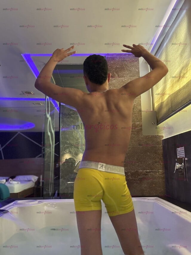 FOTOS DE NUEVO POR AQUÍ, GENTE SERÍA Y INTERESANTE