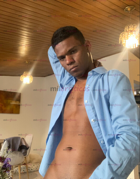 FOTOS DE JOVENCITO FLACO VERGÓN MACHITO DISCRETO